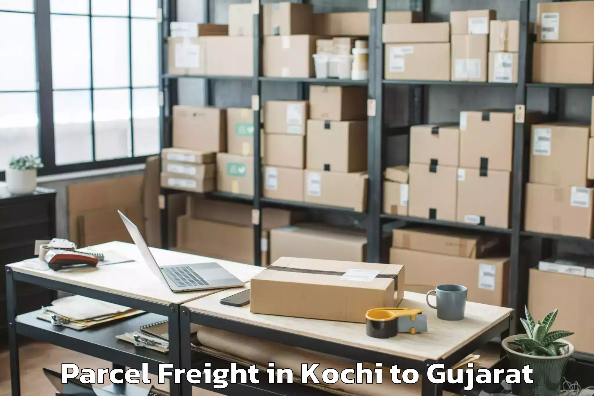 Affordable Kochi to Padra Parcel Freight